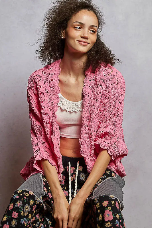 POL Floral Pattern Open Front Cardigan with V-Neck, pink knit cardigan styled with floral pants and casual tank top.