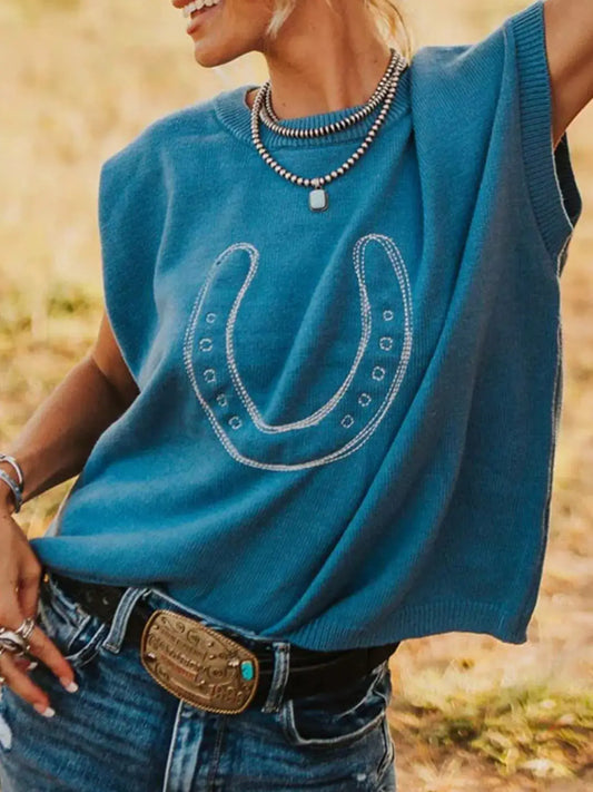 Horseshoe Graphic Round Neck Short Sleeve Top worn with jeans, showcasing a playful horseshoe design in a casual outfit.