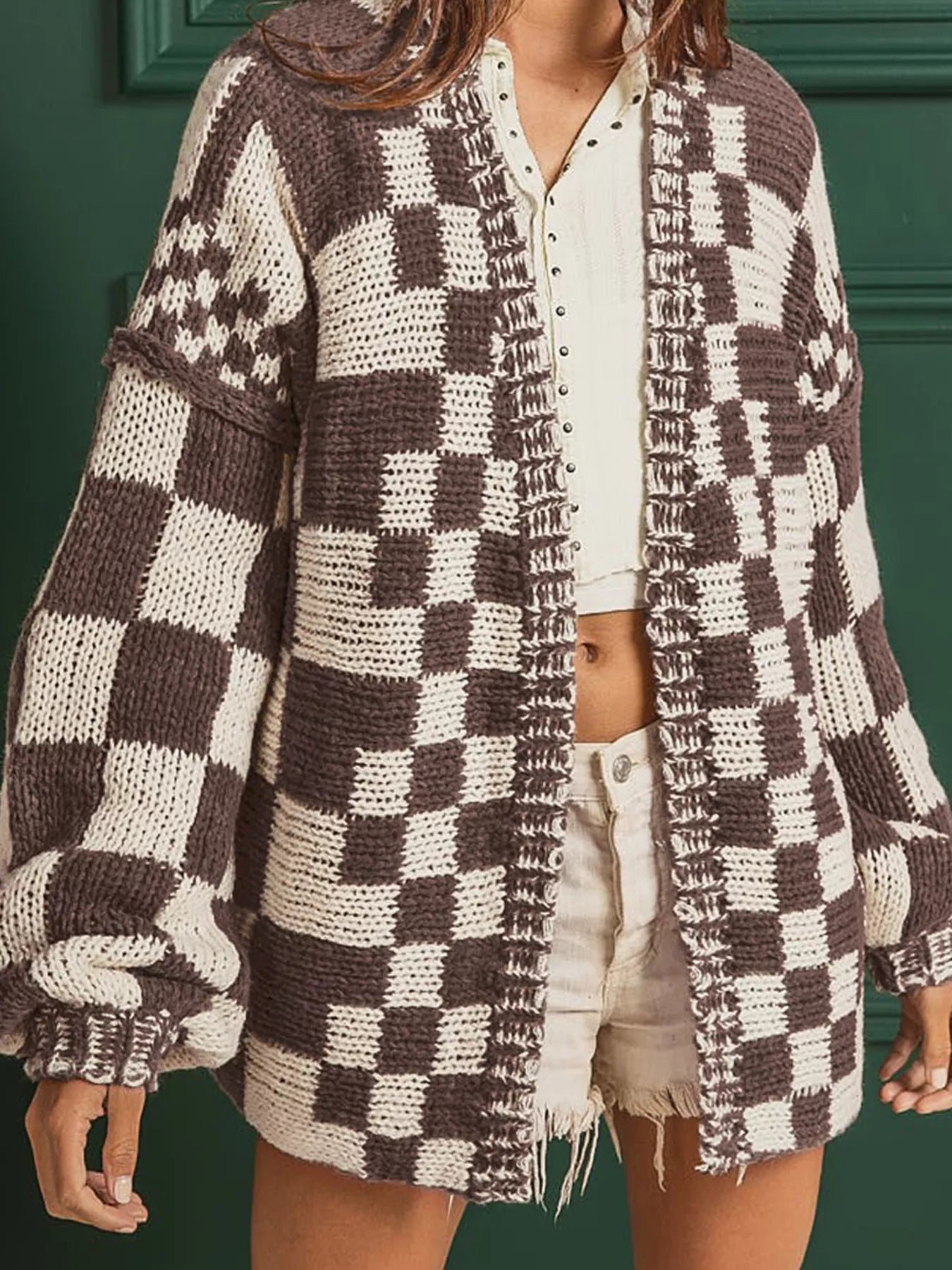 Checkerboard Pattern Sweater Cardigan – Cozy Knit Layer in brown and cream, featuring oversized sleeves and a relaxed fit.