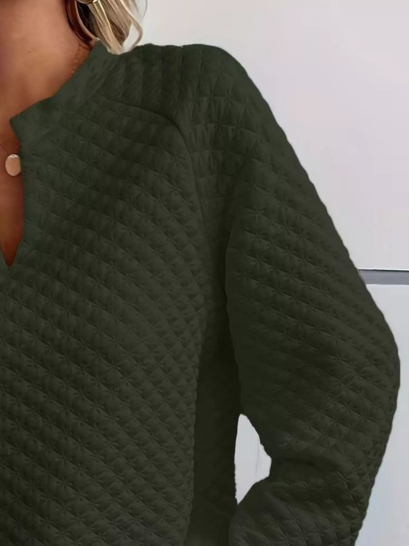 Quilted Texture Long Sleeve Sweatshirt with Notched Neck, showcasing a stylish design and soft fabric.