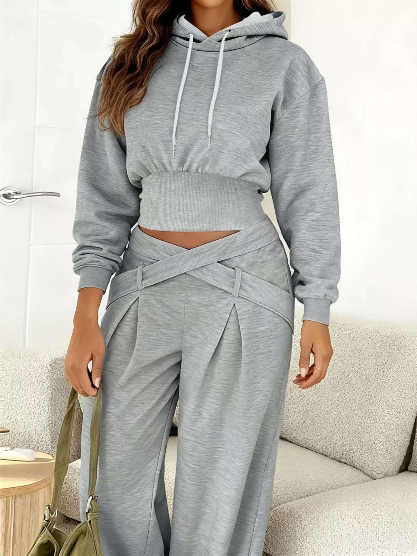 Casual Cropped Hoodie and Wide Leg Pants Set in gray, showcasing stylish comfort and modern design.