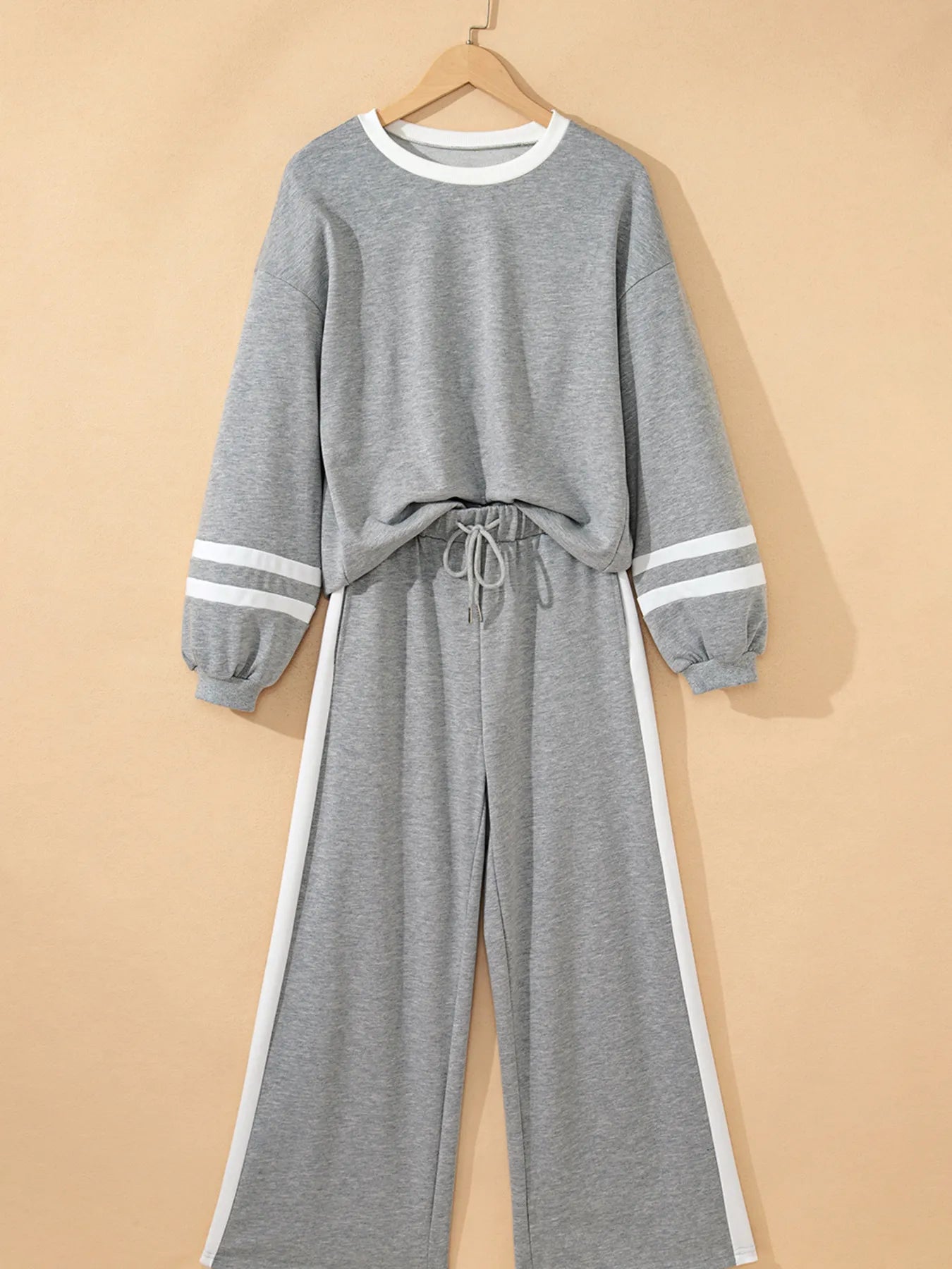 Contrast Trim Round Neck Top and Pants Set showcasing a gray two-piece outfit with drawstring details.